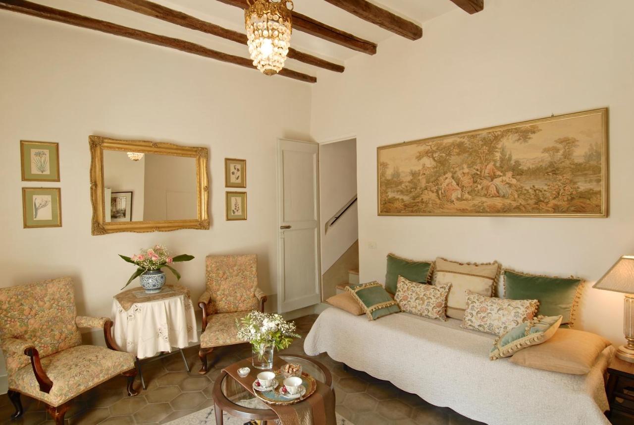 Palazzo Sant'Angelo Bed & Breakfast Spoleto Exterior photo