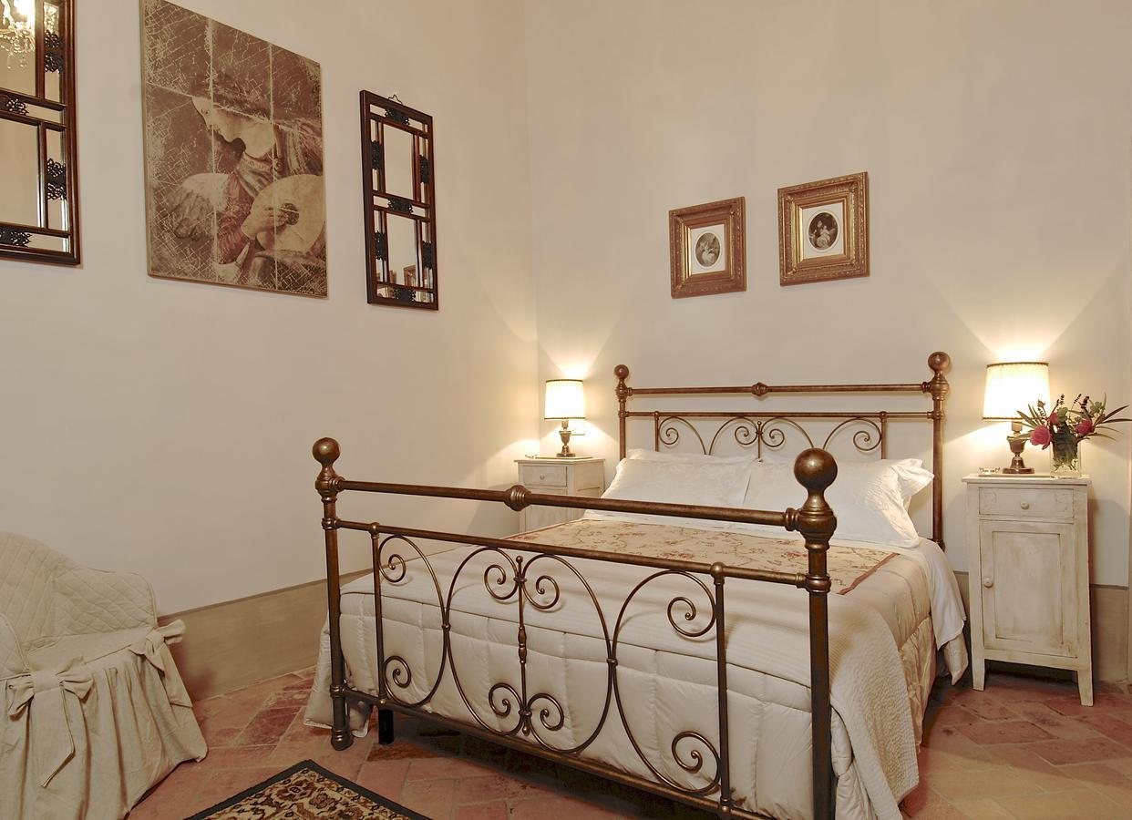 Palazzo Sant'Angelo Bed & Breakfast Spoleto Exterior photo