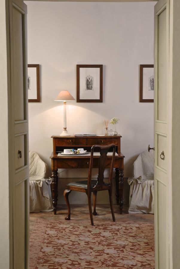 Palazzo Sant'Angelo Bed & Breakfast Spoleto Exterior photo